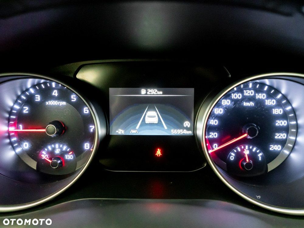 Kia XCeed 1.5 T-GDI M - 13