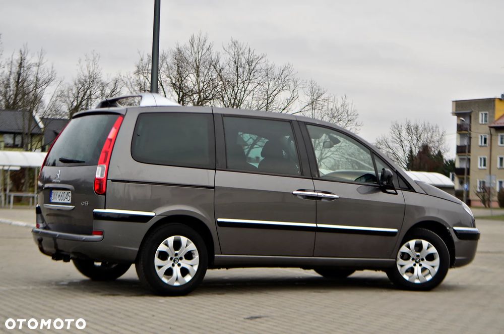 Citroën C8 HDi 165 Exclusive - 12