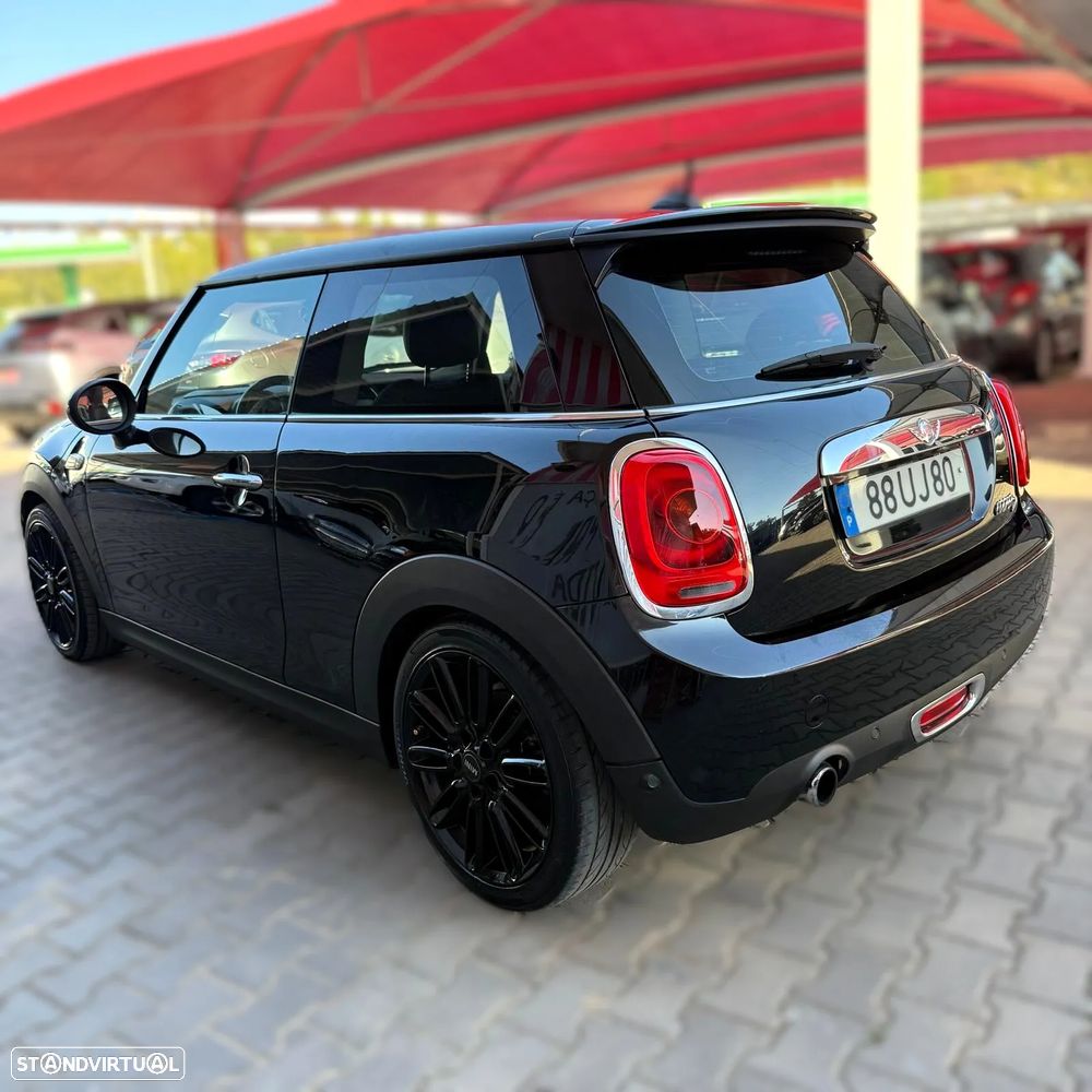 MINI 3 Portas - 17
