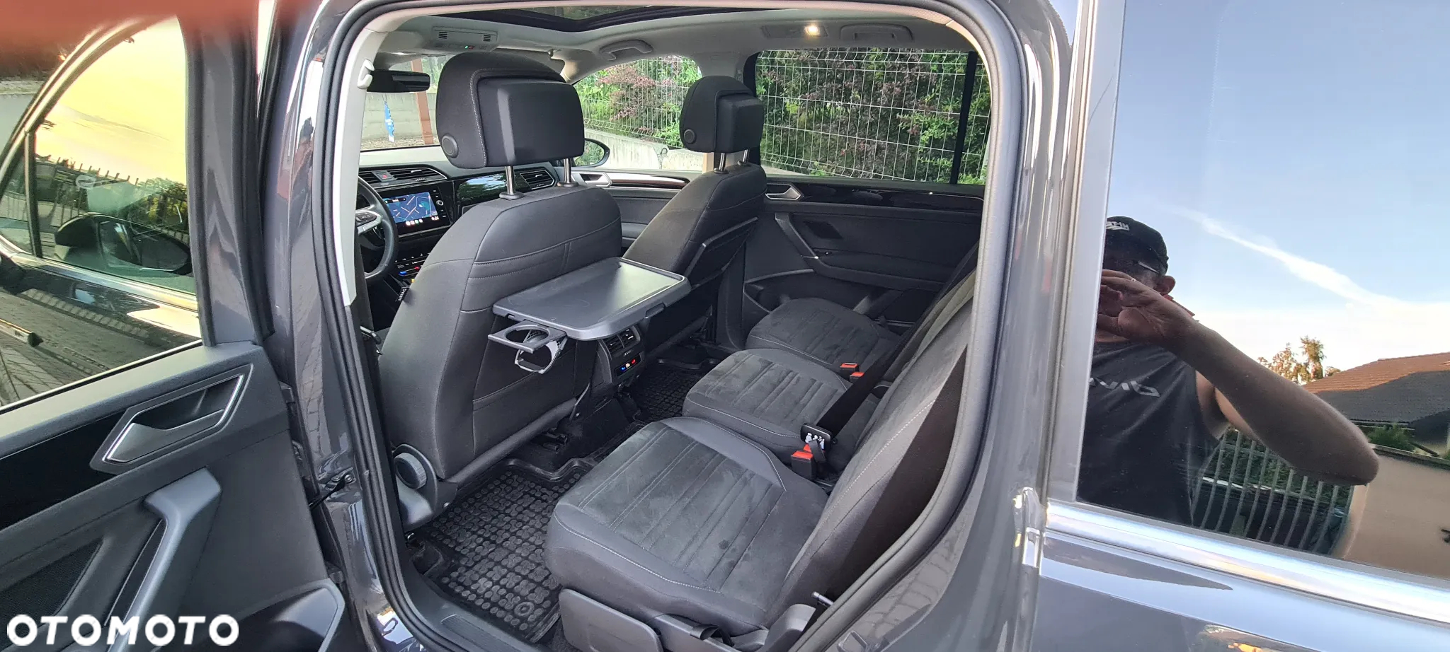 Volkswagen Touran - 26