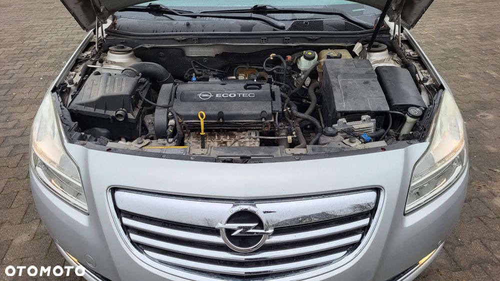 Opel Insignia - 35