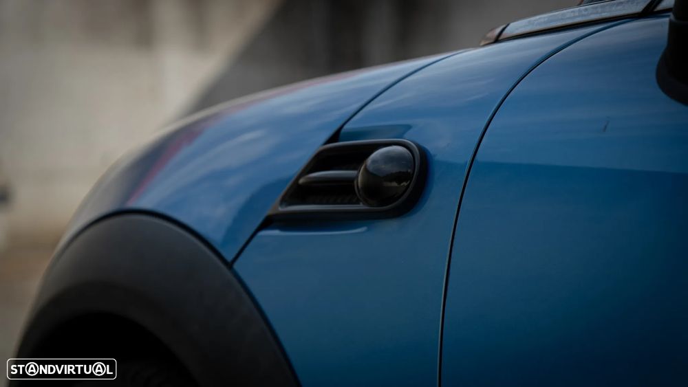 MINI 3 Portas One D - 9