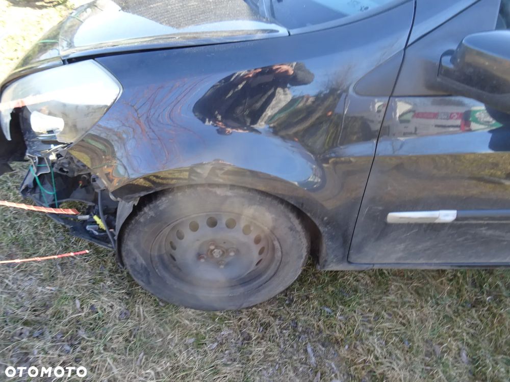 RENAULT CLIO BLOTNIK LEWY CZARNY NV676 ROZNE CZESCI WYSYLKA