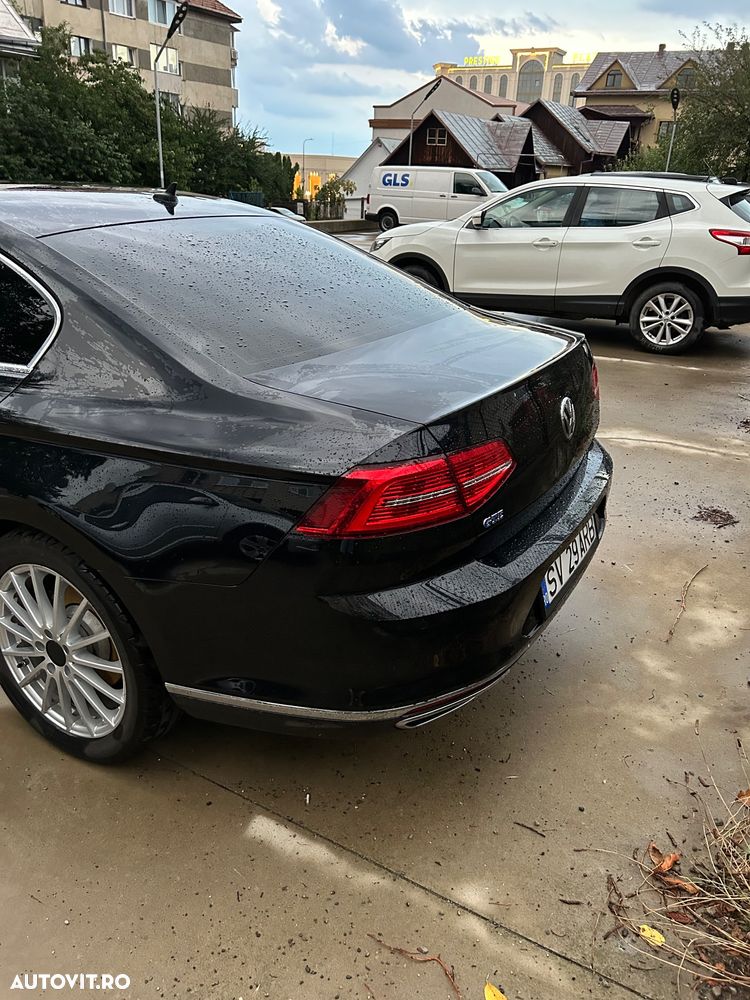 Volkswagen Passat - 14