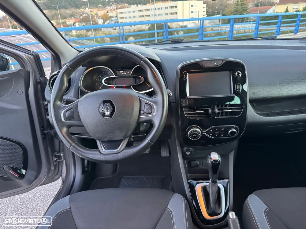 Renault Clio Sport Tourer Energy dCi 90 EDC Experience - 15