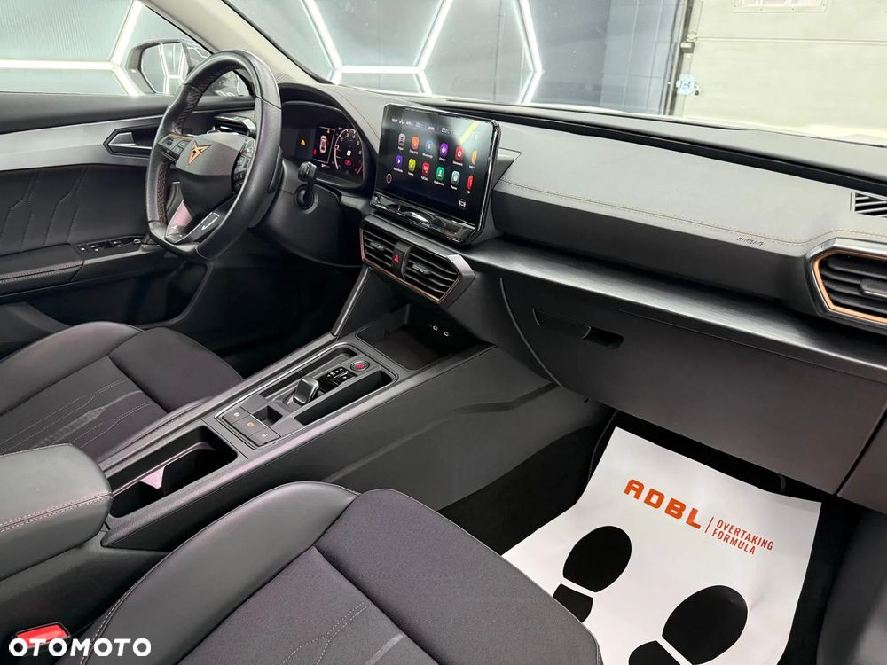 Cupra Formentor 1.5 TSI DSG - 32