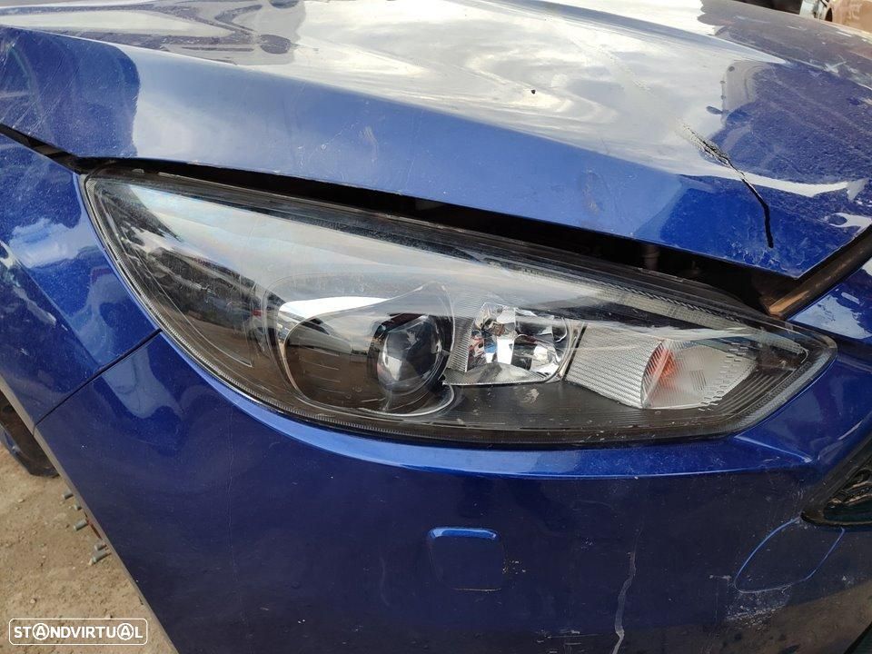 FAROL DIREITO FORD FOCUS BERLINA CEW - 1
