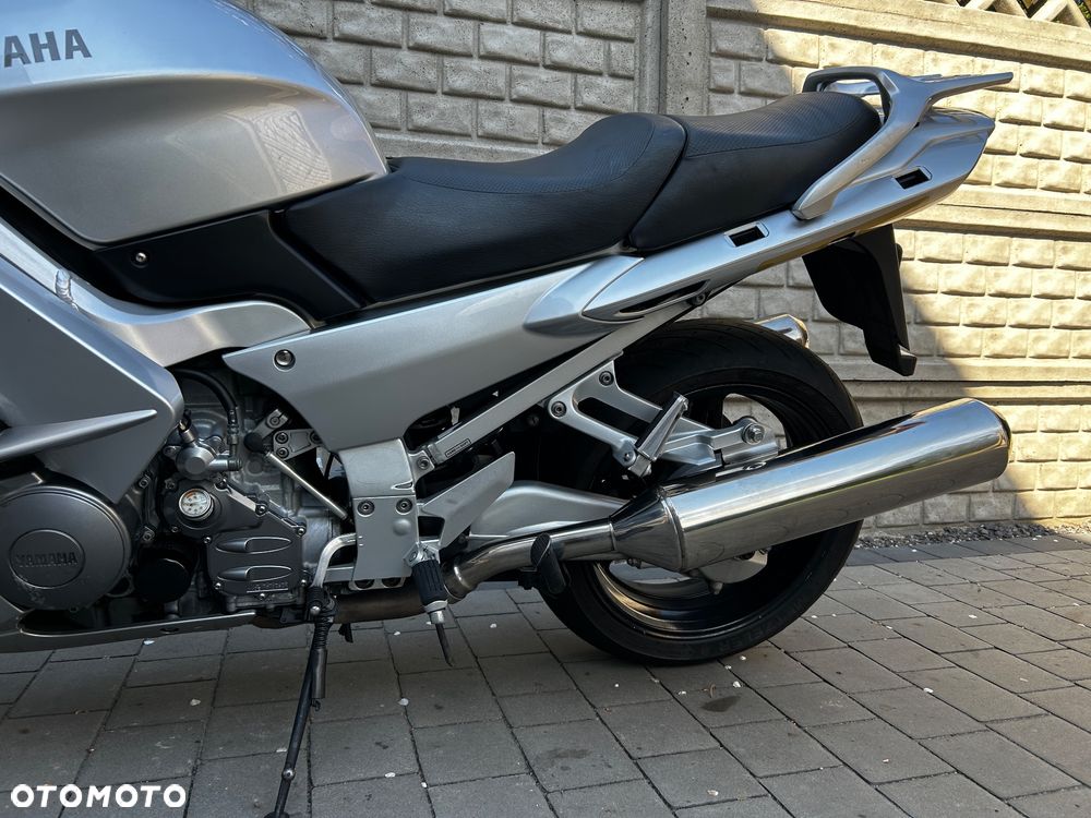 Yamaha FJR - 20