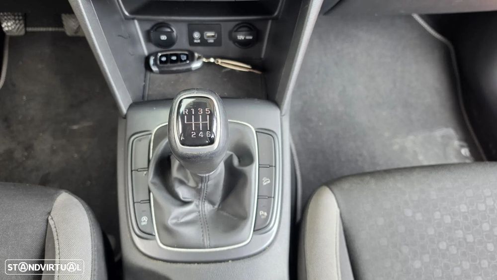 Hyundai Kauai 1.6 CRDi Premium - 13