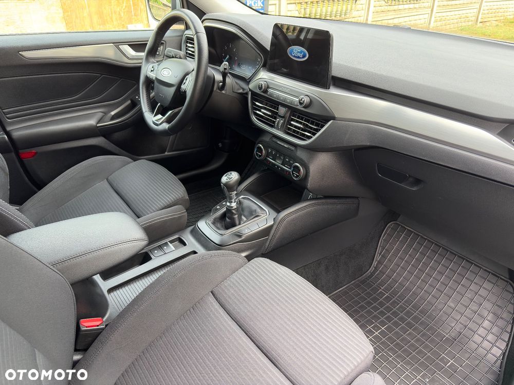 Ford Focus 1.5 EcoBlue STart-Stopp-System TITANIUM - 11