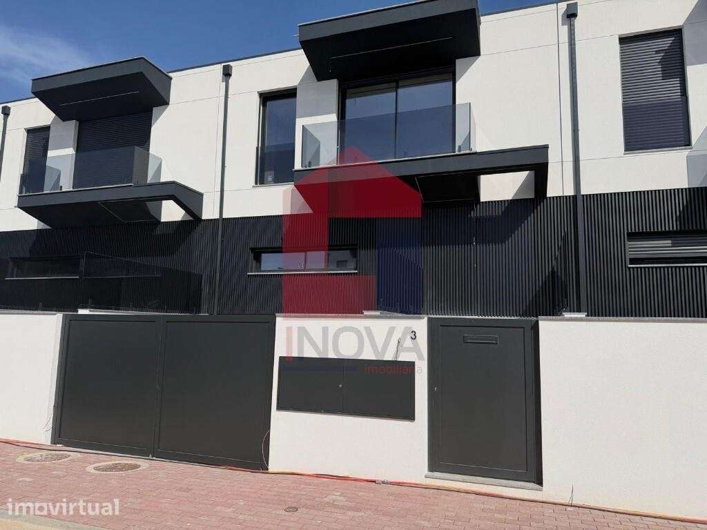 Moradia NOVA V3 em Banda, Dume, Braga - Grande imagem: 3/25