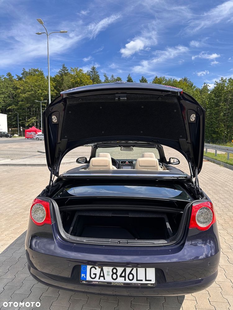 Volkswagen Eos 2.0 FSI - 19