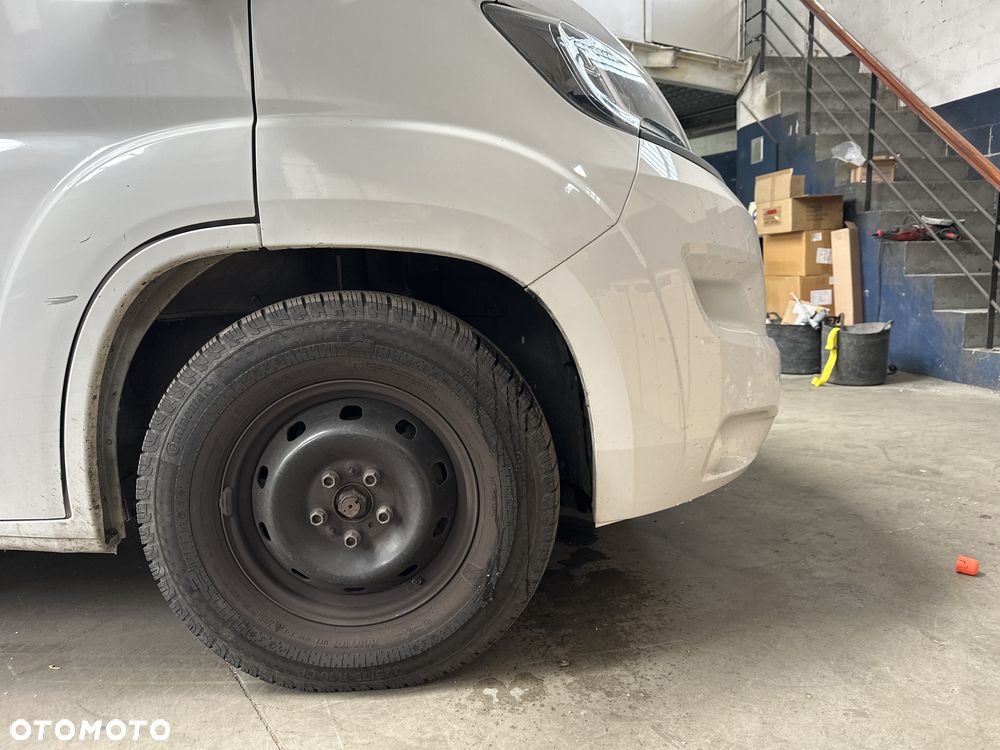 Peugeot Carado CV600 2.2 diesel - 14