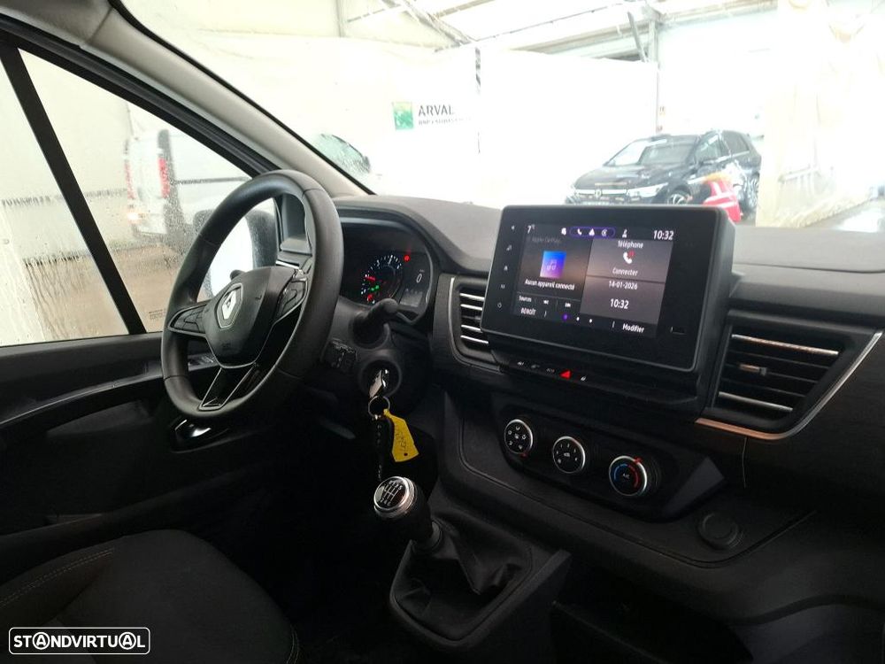Renault Trafic L2H1 2.0 dCi 130CV - AC- GPS- CarPlay- c/IVA Dedutível - 10