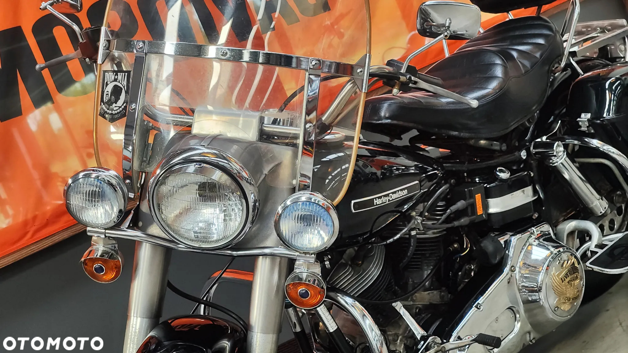 Harley-Davidson FLH Electra Glide - 24