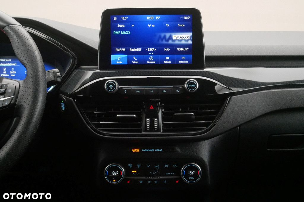 Ford Kuga - 10