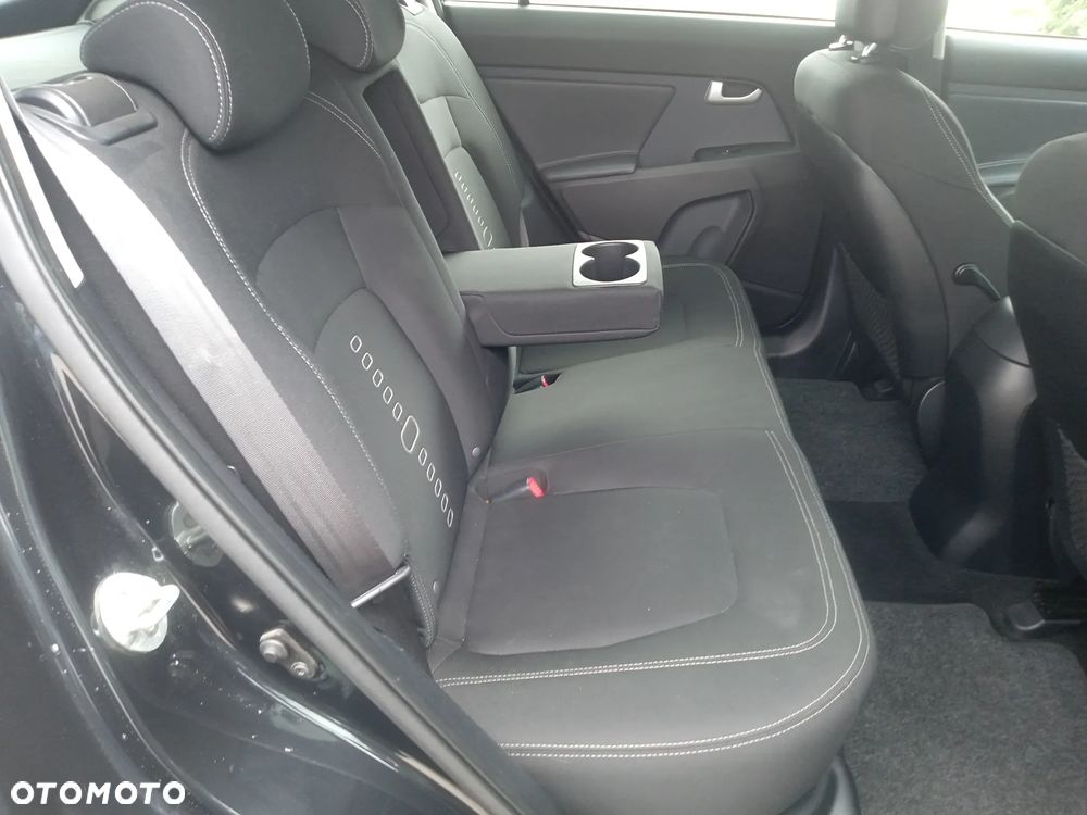 Kia Sportage 1.6 GDI Business Line M 2WD - 29