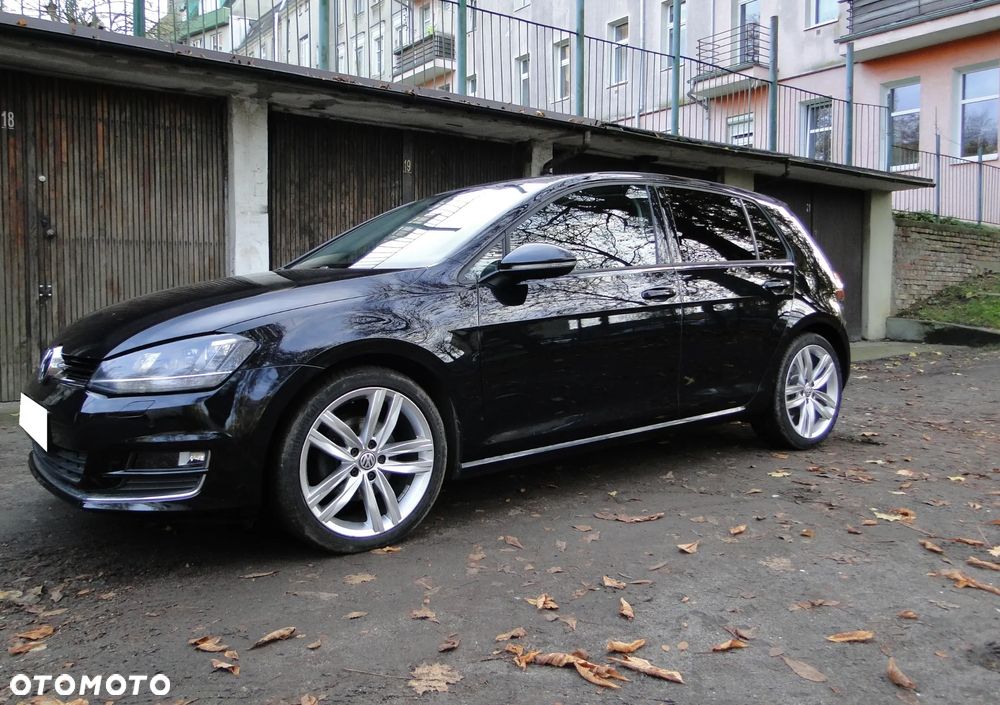 Volkswagen Golf 2.0 TDI SCR DSG R-Line - 2