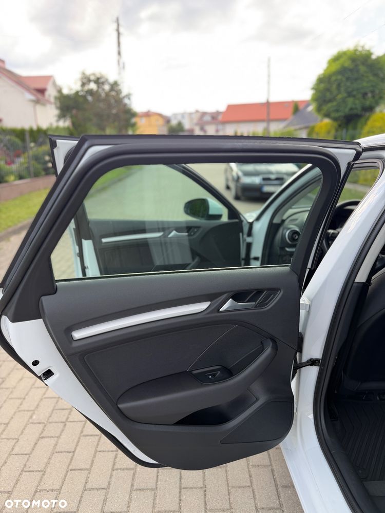 Audi A3 Sportback 1.2 TFSI Attraction - 21
