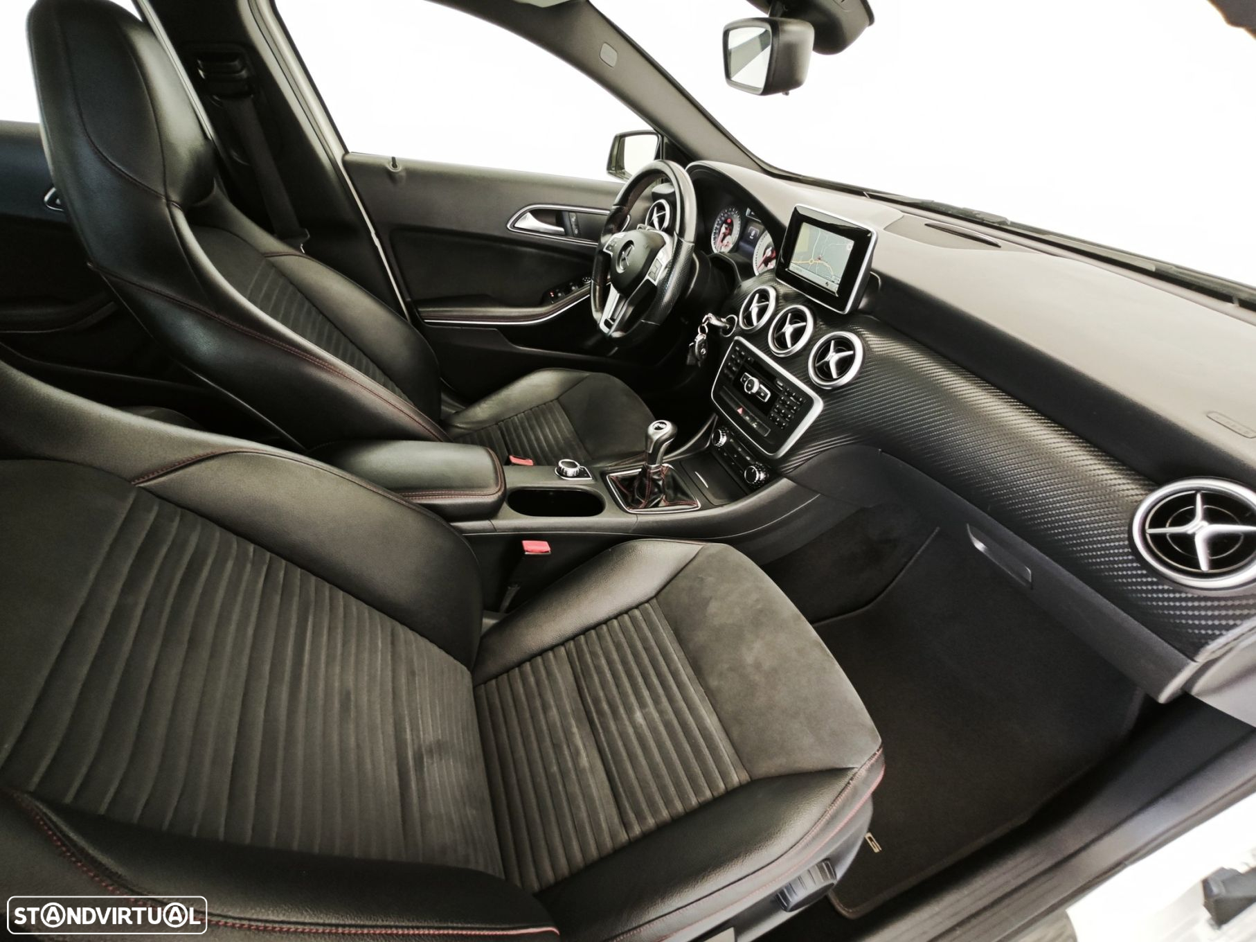 Mercedes-Benz A 180 (BlueEFFICIENCY) AMG Sport - 34