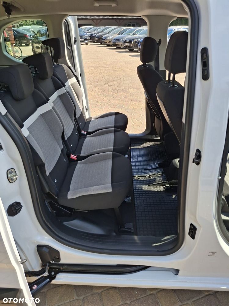 Citroën Berlingo M 1.2 PureTech Feel S&S - 19