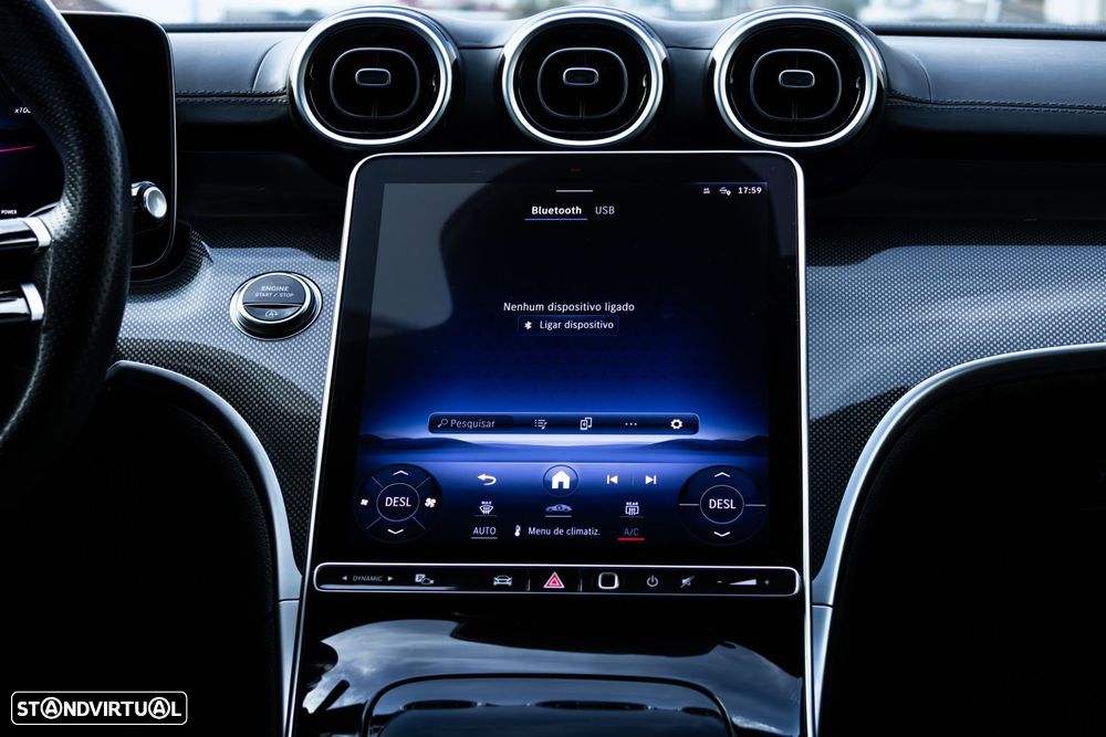 Mercedes-Benz C 300 d AMG Line - 32