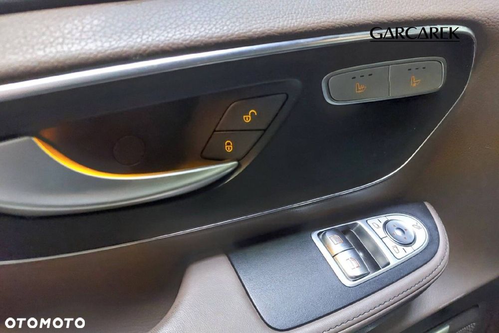 Mercedes-Benz Klasa V 300 d Avantgarde 9G-Tronic (d³ugi) - 13