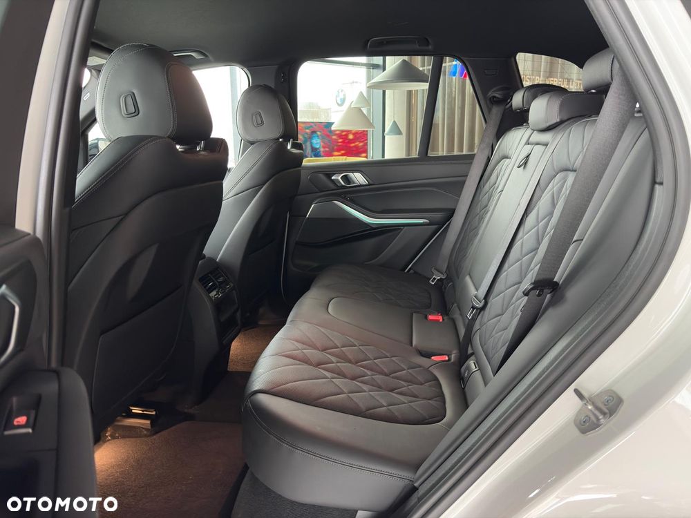 BMW X5 xDrive25d - 22