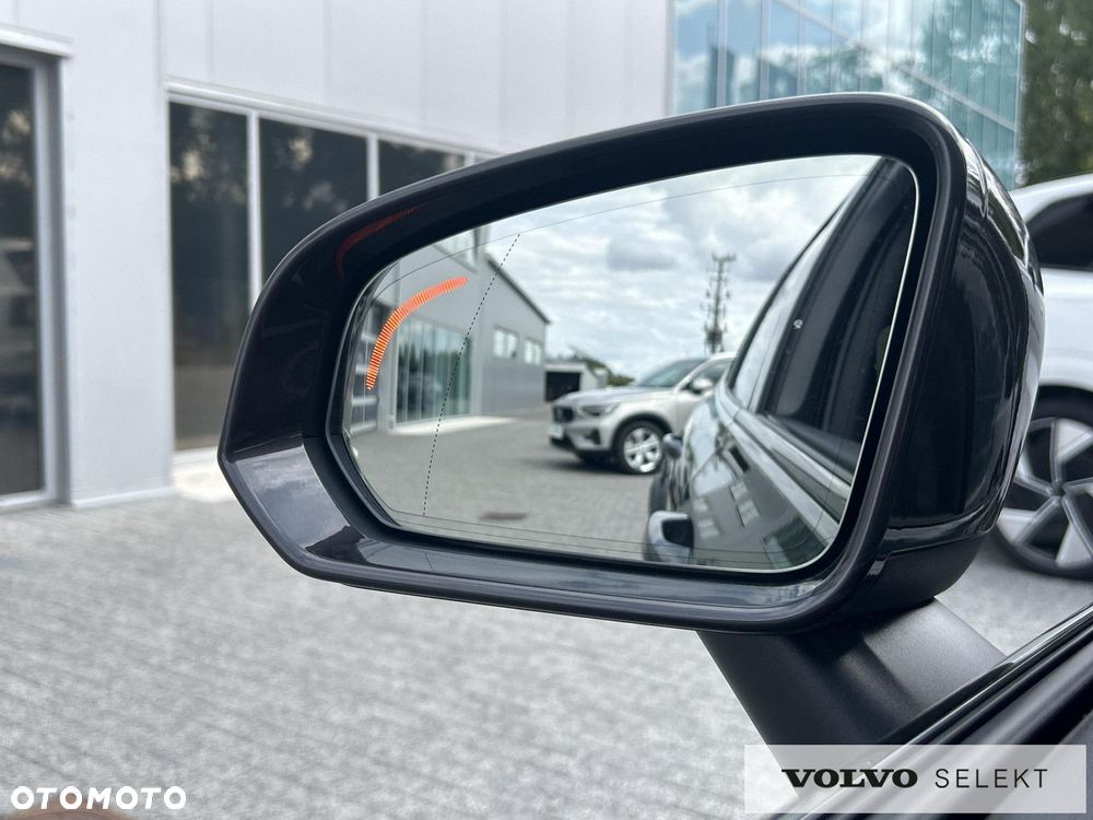 Volvo V60 Cross Country - 27