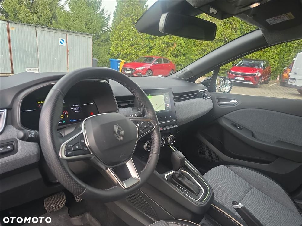 Renault Clio 1.6 E-TECH Full Hybrid 145 Techno - 10