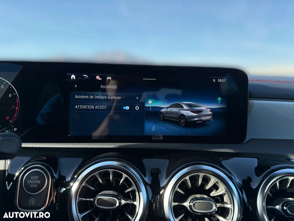 Mercedes-Benz CLA 180 7G-DCT - 23