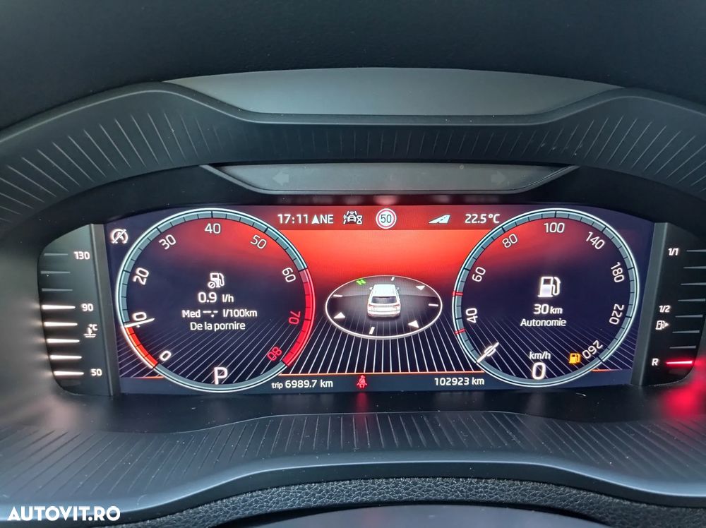 Skoda Karoq 1.5 TSI DSG Style - 25