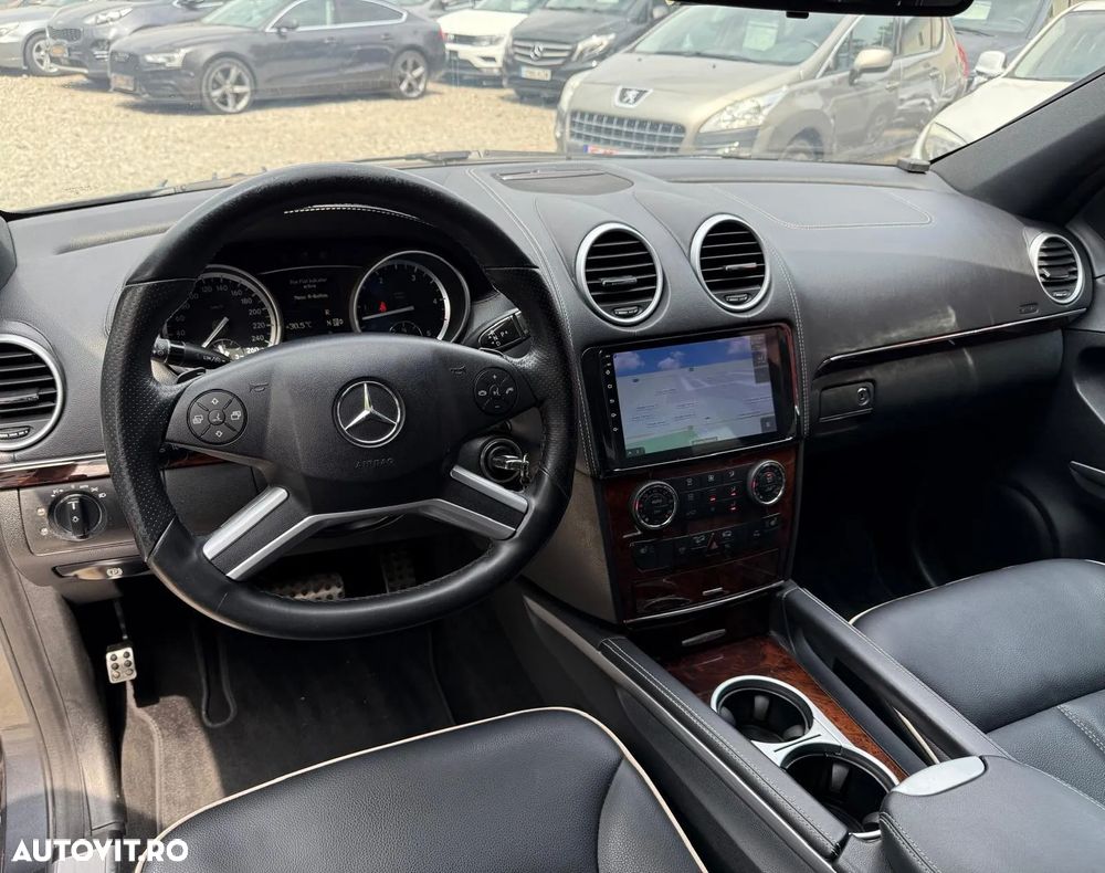 Mercedes-Benz ML 300 CDI BlueEfficiency Aut - 29