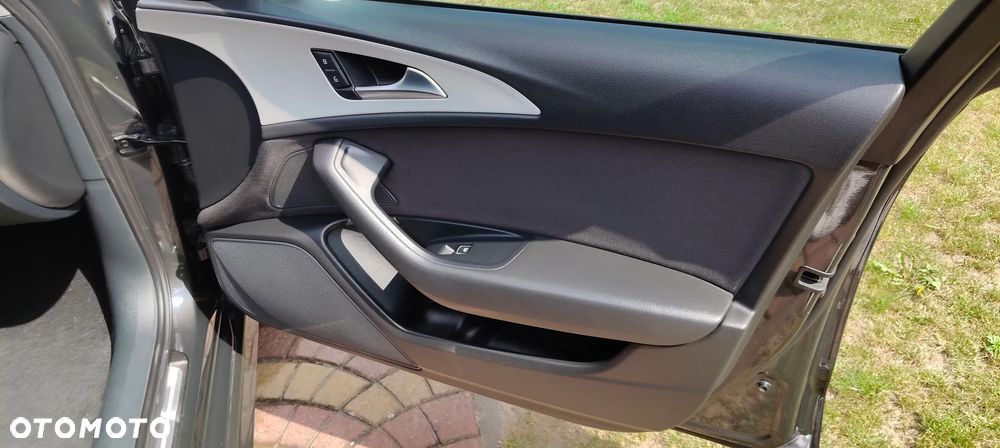 Audi A6 Avant 2.0 TDI Ultra DPF S tronic - 17