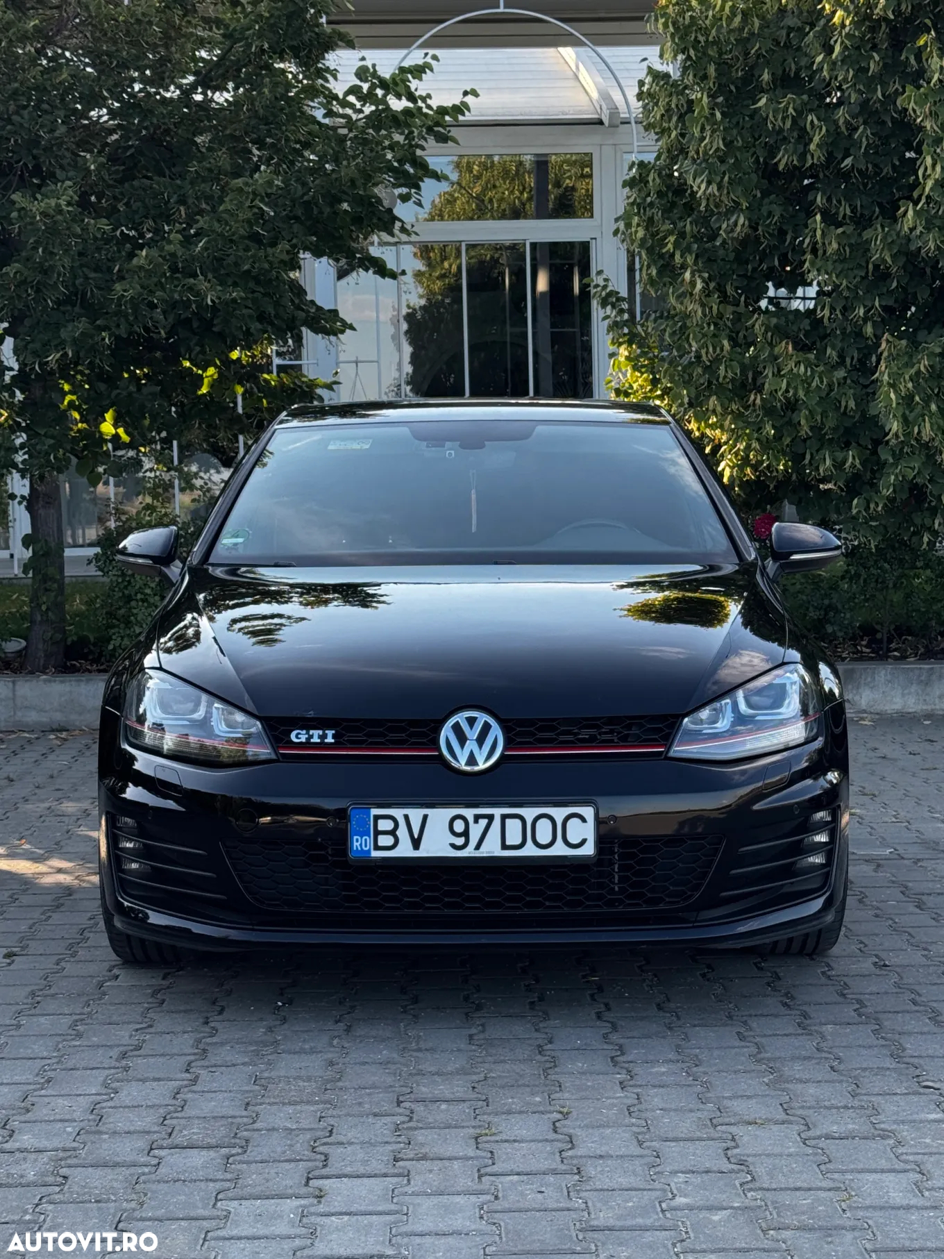Volkswagen Golf 2.0 TSI BMT DSG GTI - 2