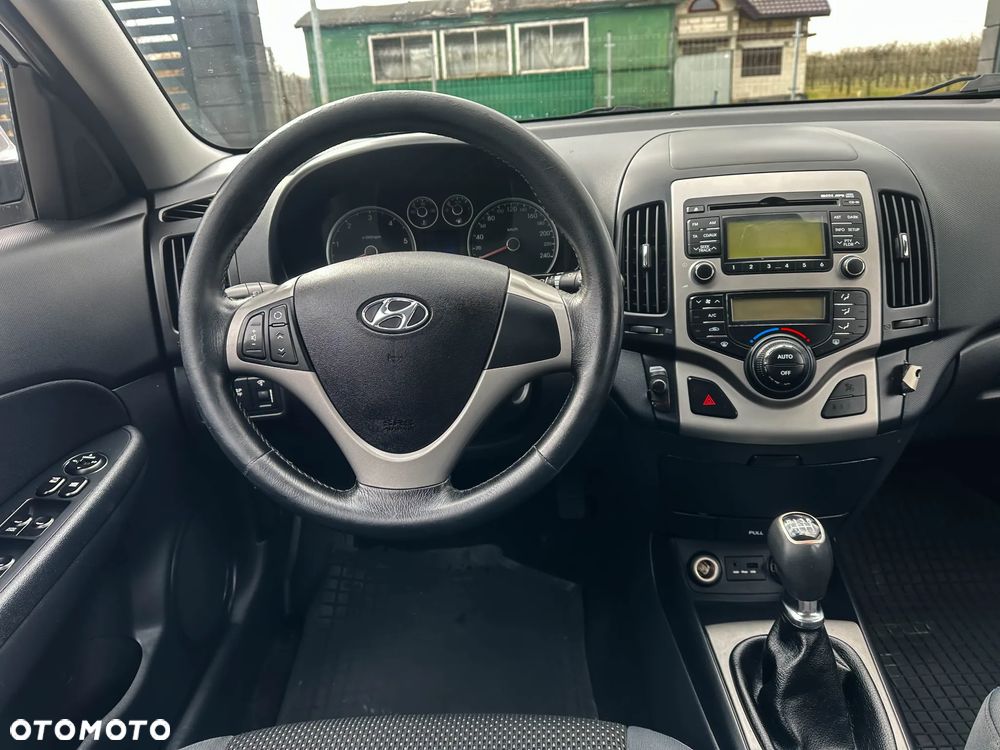 Hyundai i30 - 32