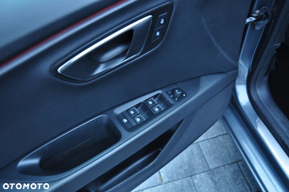 Seat Leon 1.4 EcoTSI Xcellence S&S DSG - 31