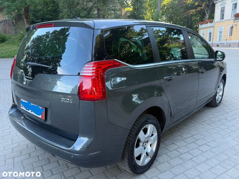 Peugeot 5008 BlueHDi 120 Allure - 6