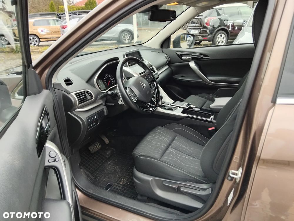 Mitsubishi Eclipse Cross 1.5 T GPF Intense CVT - 12
