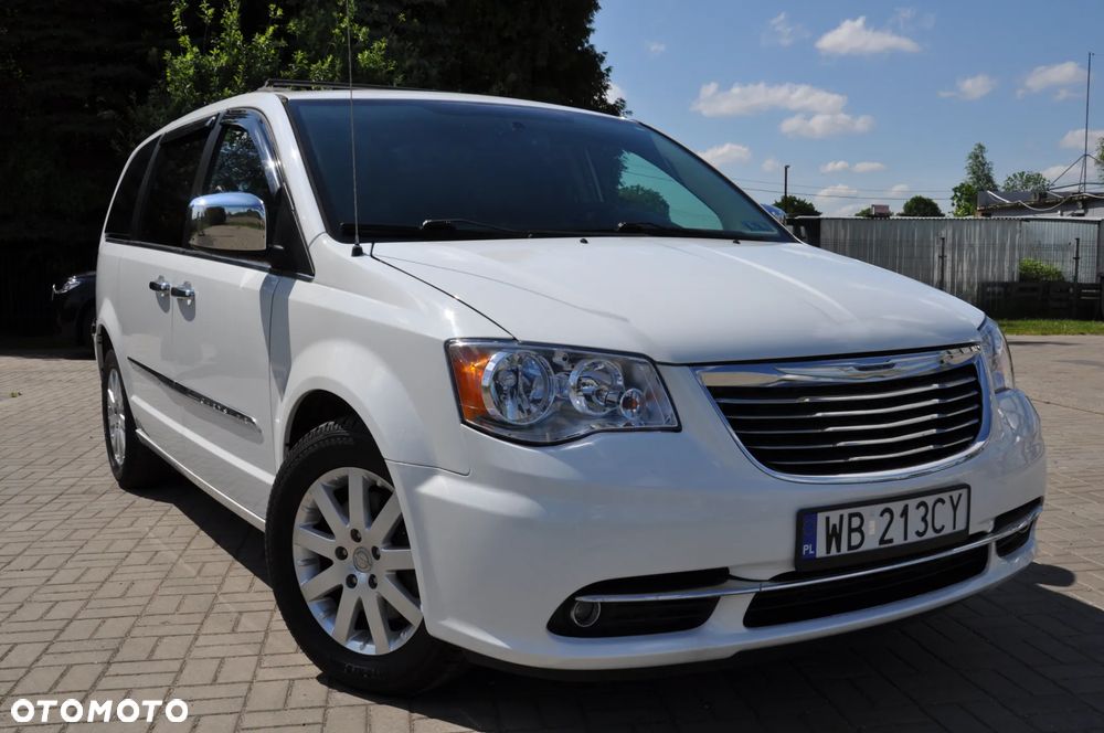 Chrysler Town & Country 3.6 Touring - 1
