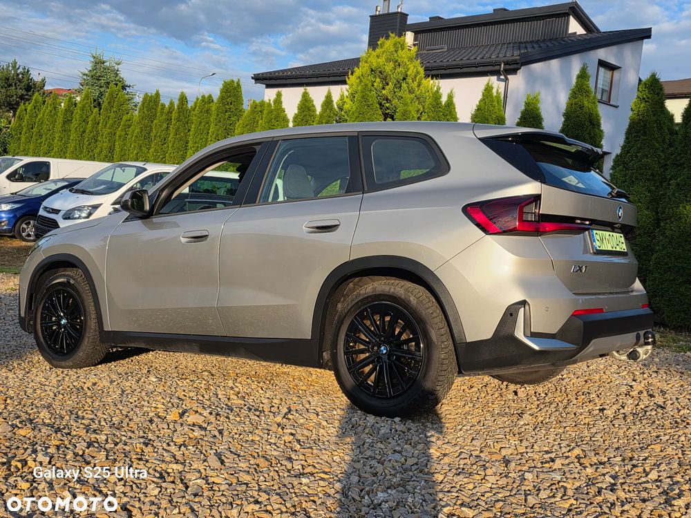 BMW iX1 eDrive20 - 16