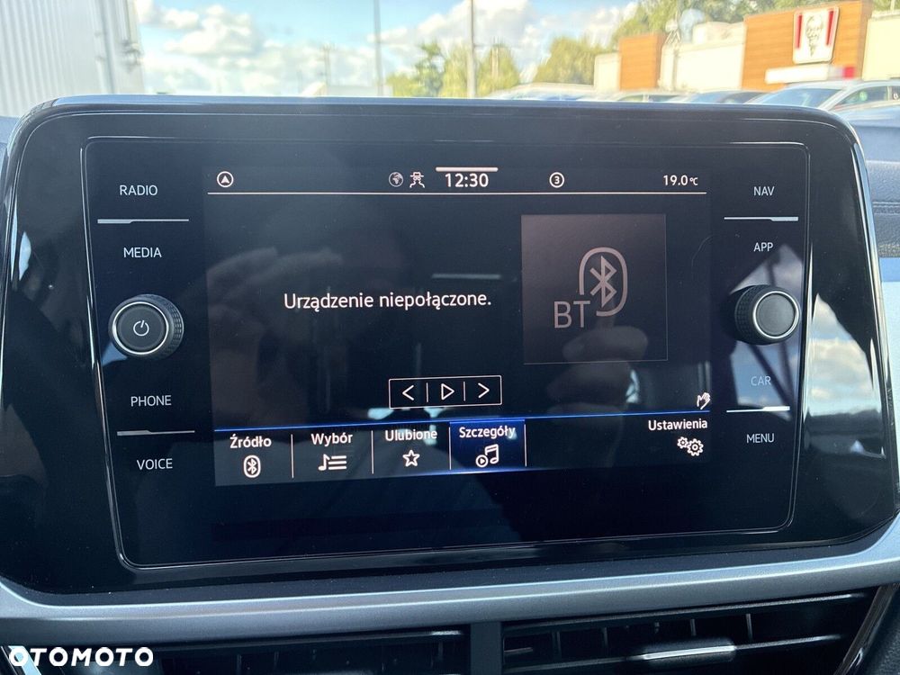 Volkswagen T-Roc - 22