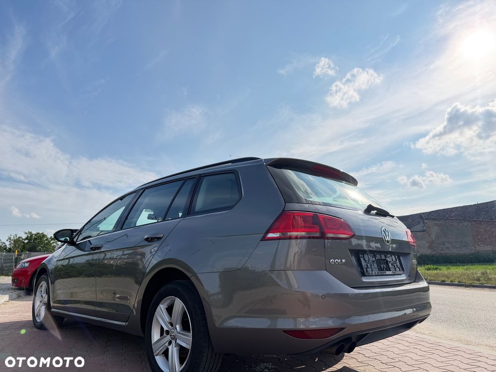 Volkswagen Golf Variant 2.0 TDI (BlueMotion Technology) Comfortline - 17