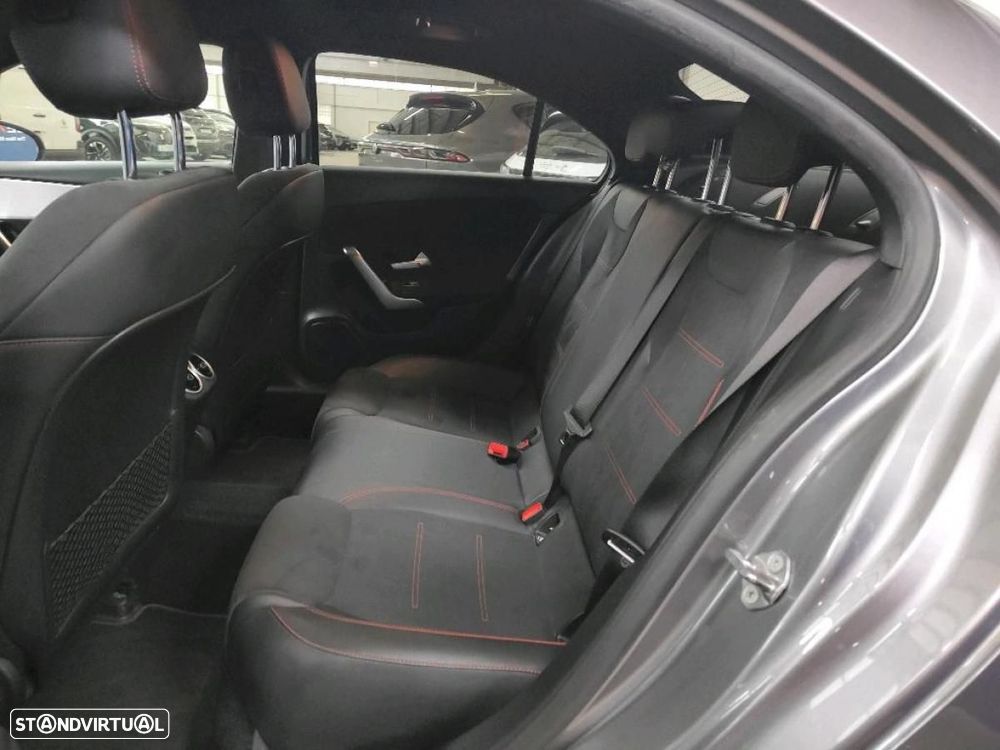 Mercedes-Benz A 180 Limousine - 6