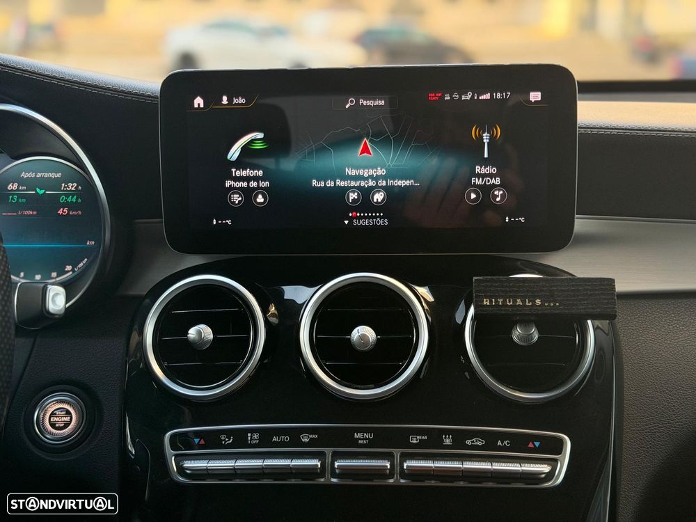 Mercedes-Benz GLC 300 - 26
