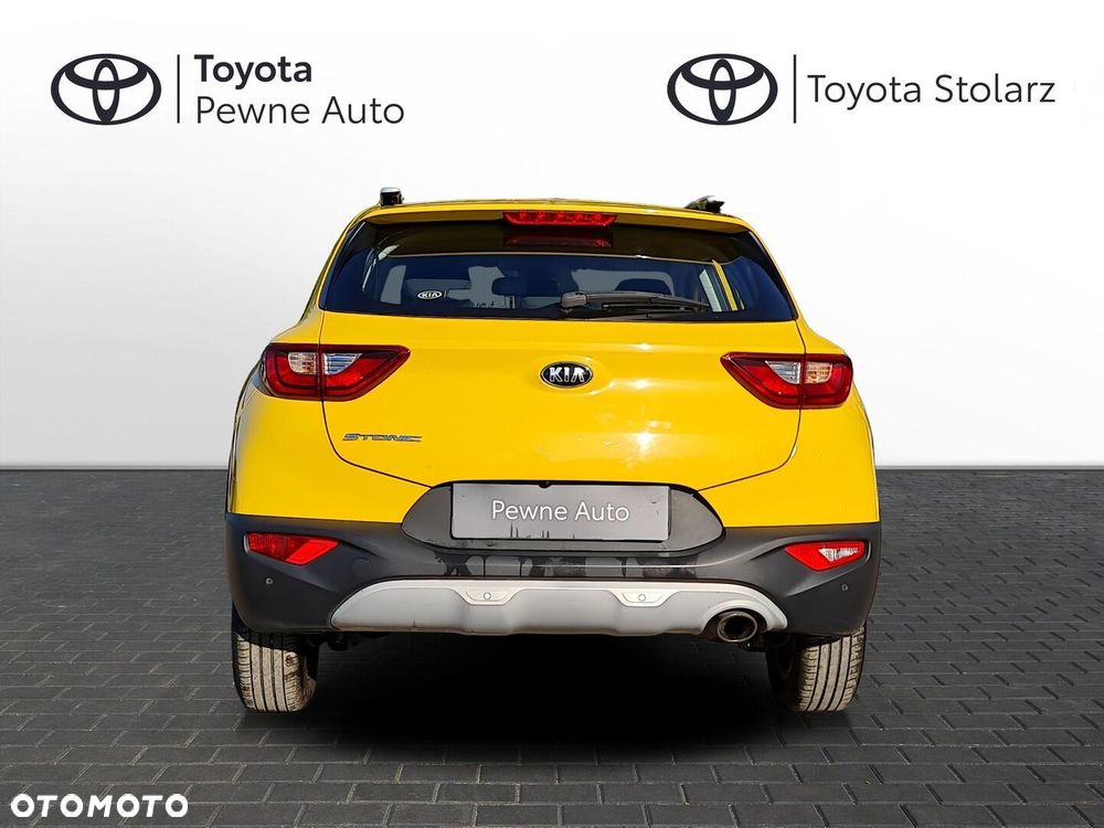 Kia Stonic 1.2 L - 4