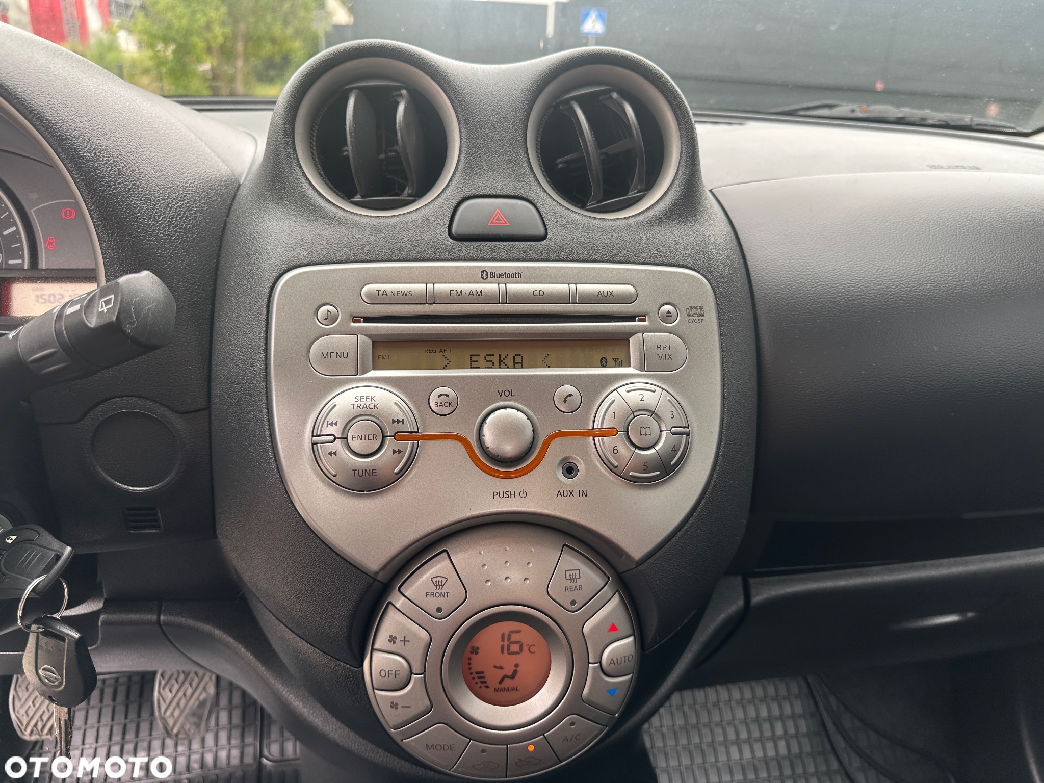 Nissan Micra 1.2 Tekna - 20