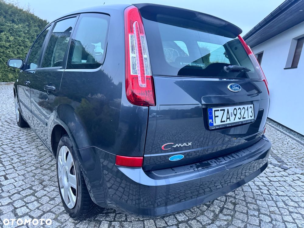 Ford C-MAX - 12