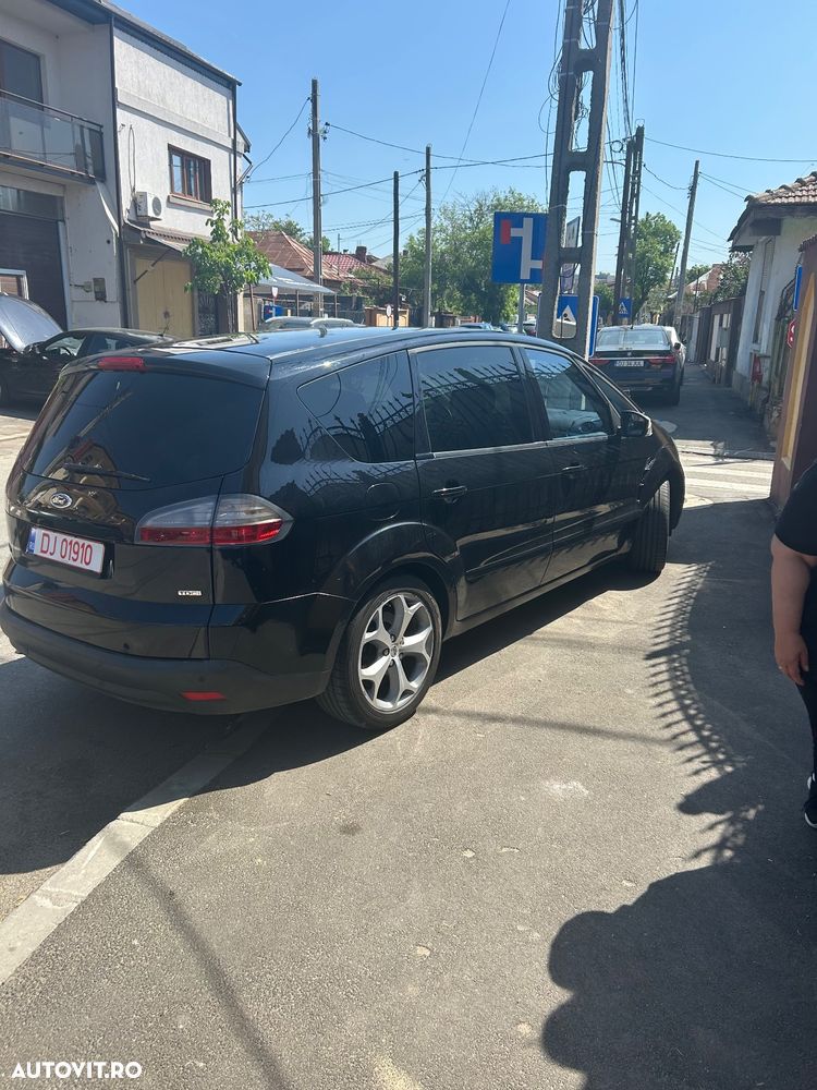 Ford S-Max - 1