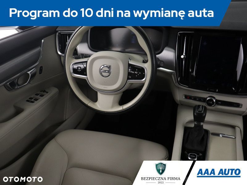 Volvo V90 - 9